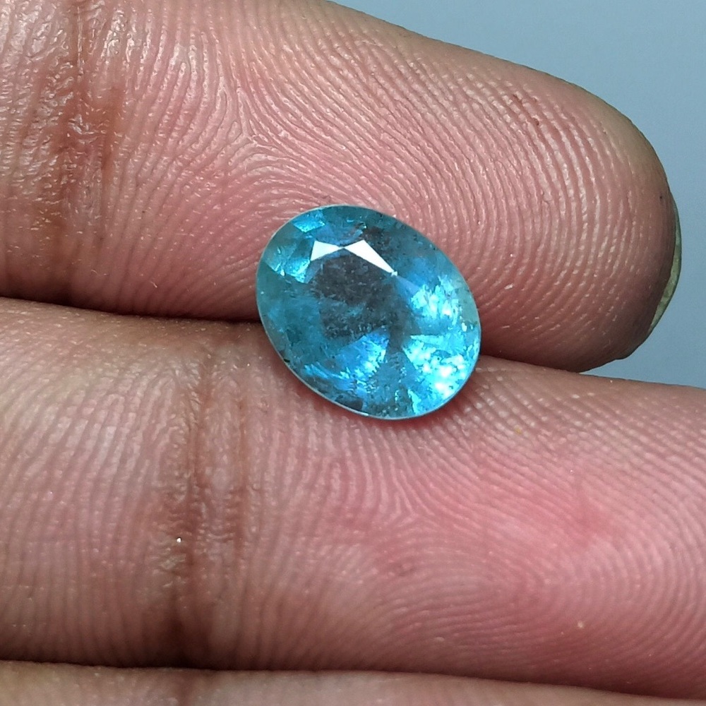Certified blue-green Zambian emerald 2.29CT